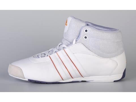 adidas Sport Performance: Asia Dance 80