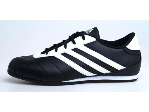 adidas Sport Performance: Naloa - 2