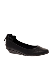 Blowfish Gilt Relax Frill Detail Flat Shoes