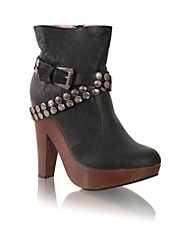 Brilliant Boot