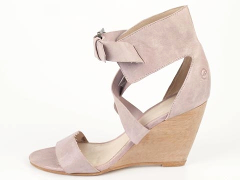 Bronx: Leya - 2