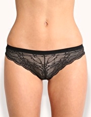 Calvin Klein Perfectly Fit With Lace Thong