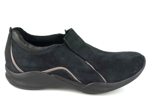 Clarks: Wave roll slip