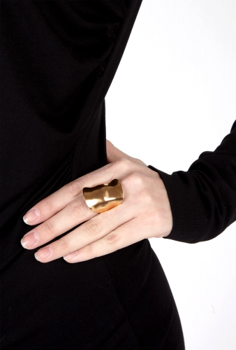 Copper hammered knuckle ring by Kenneth Jay Lane
