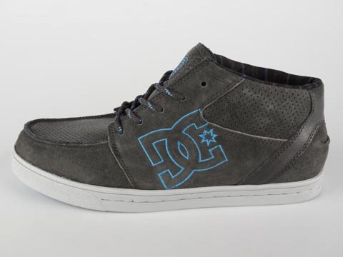 DC Shoes: Relax Mid