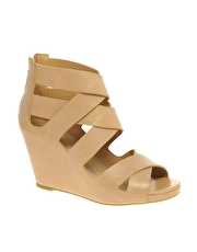 DV by Dolce Vita Pali wedge strapped zip back sandal