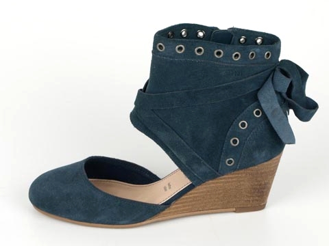 Esprit: Molly Bootie