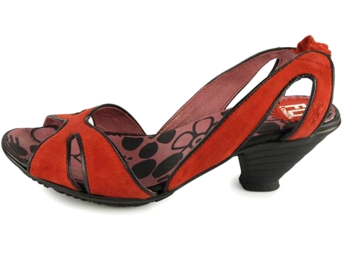 Fly London: 141-830