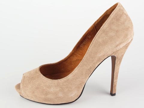 Friis & Company: Tamira Suede