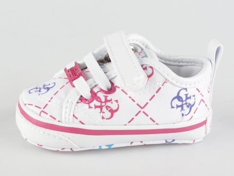 Guess: Dionne Quad G Layette