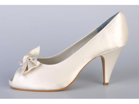 Ivory: Elaine