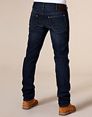 L706 Daren Care Worn
