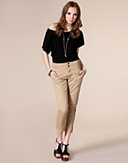Lala ankle Chino Pants