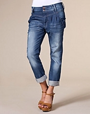 Lala Ankle Jeanos