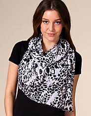 Leo Scarf
