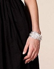 Lilly Bracelet