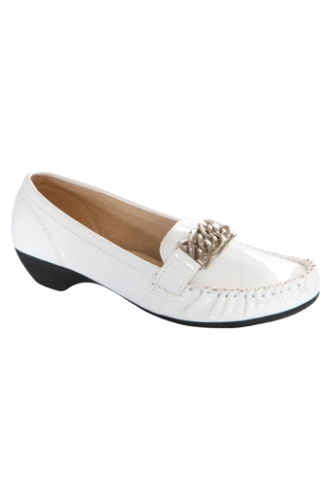 Loafers, dam