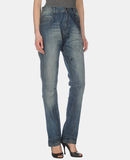 MALA MUJER - Jeans