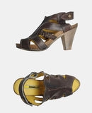 MANAS - Klacksandaler - 6