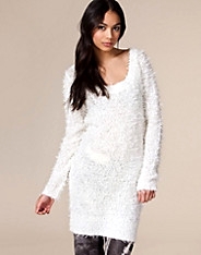 Moly Pullover