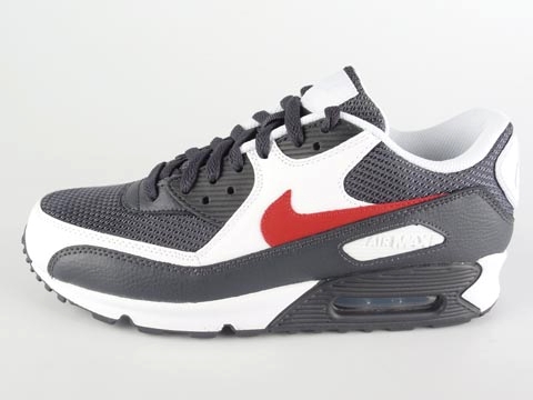 Nike: Air Max 90