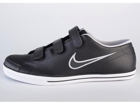 Nike: CAPRI V 2 - 2