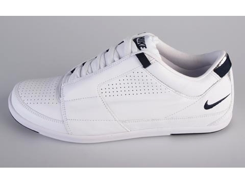Nike: Future Court - 2