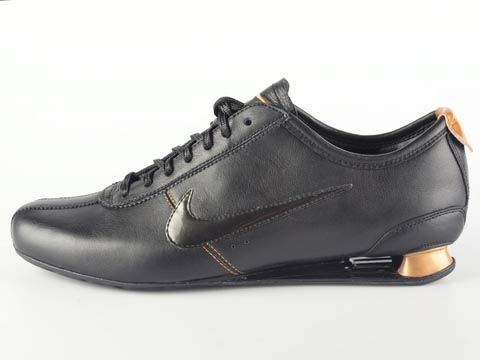 Nike: Shox Rivalry