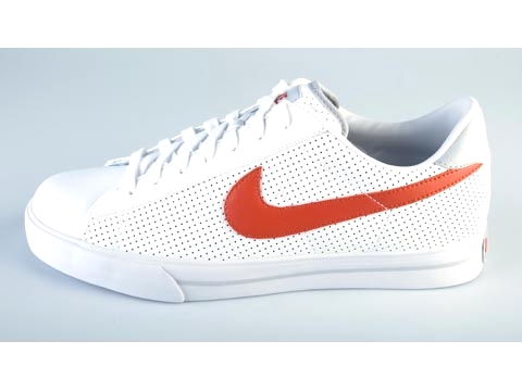 Nike: Sweet Classic Leather - 3