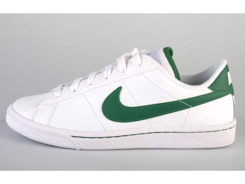 Nike: Tennis Classic Lea