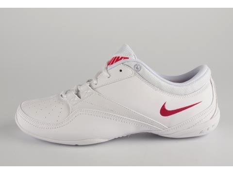 Nike: Wmns Air Divine