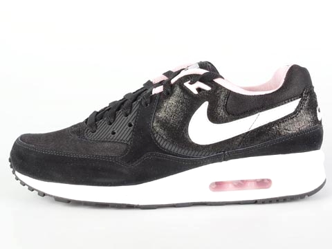 Nike: Wmns Air Max Light