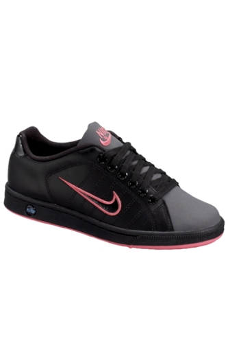 Nike Wmn’s Court Tradition 2 streetsko i skinn, stl 36-42