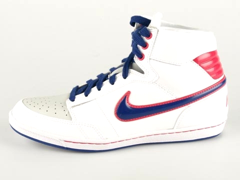 Nike: Wmns Double Team LT HI