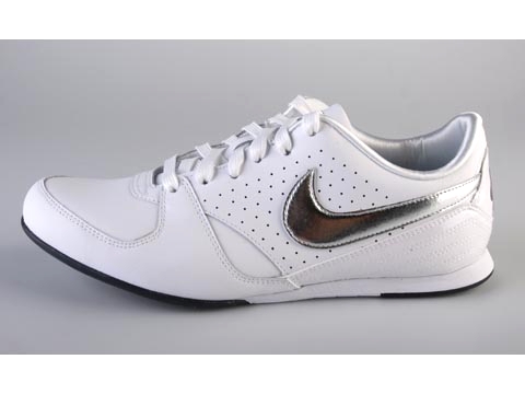 Nike: Wmns Nike Air Kallisto - 2