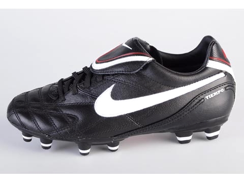 Nike: Wmns Tiempo Mystic III FG 366185-016 Black/White