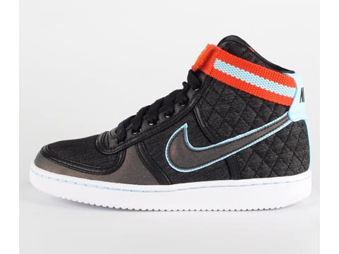 Nike: Wmns Vandal High
