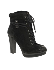 Nine West Korvino Lace Up Heeled Ankle Boots
