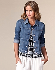 Nivel Jacket