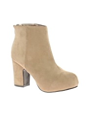 Pieces Beate Short Zip Back Boot
