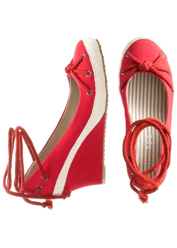 Pumps - 24