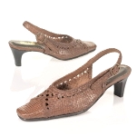 Pumps - 34