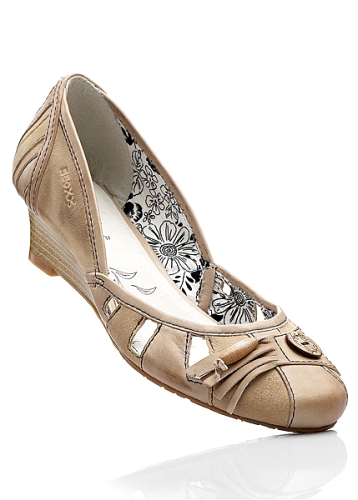 Pumps - 54