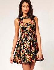 Rare Heart Cut Out Vintage Floral Print Dress