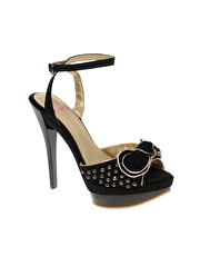Rare Xantra Bow And Stud Sandal