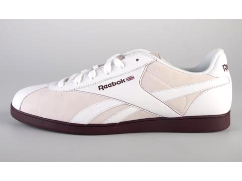 Reebok: CL Hull