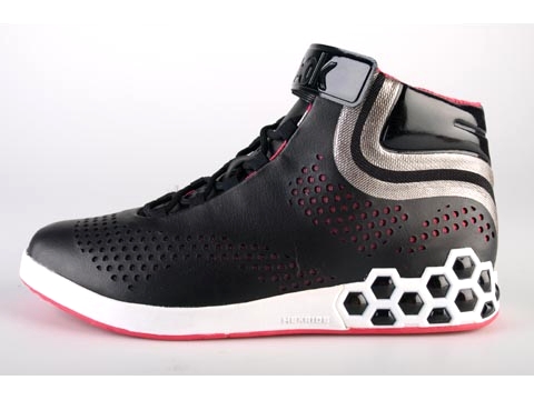 Reebok: Smooth Fit All Out
