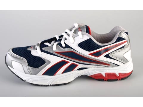 Reebok: Wind Magic II - 2