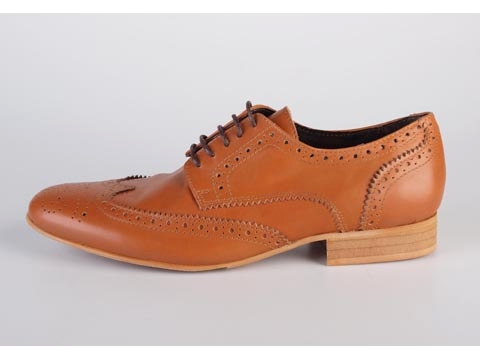 Refined By Bobbie Burns: Elton Lowcut