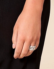 Sara Ring